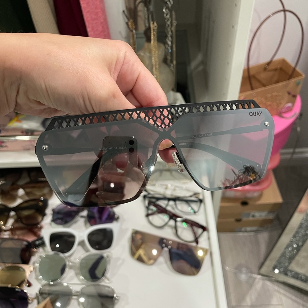 Quay Australia sunglasses-Hall of fame